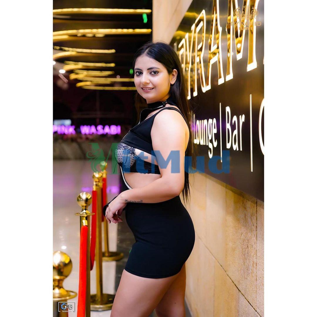 Green Park Delhi Enjoy Call Girls Service : 9953044413