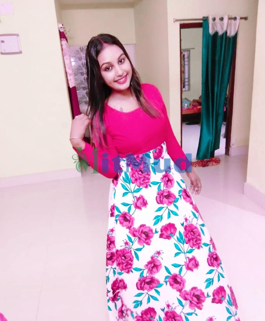 HAND 100% SATISFACTION 100% customer satisfaction  