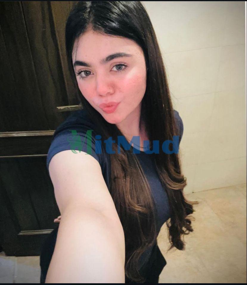 HAND 100% SATISFACTION 100% customer satisfaction  