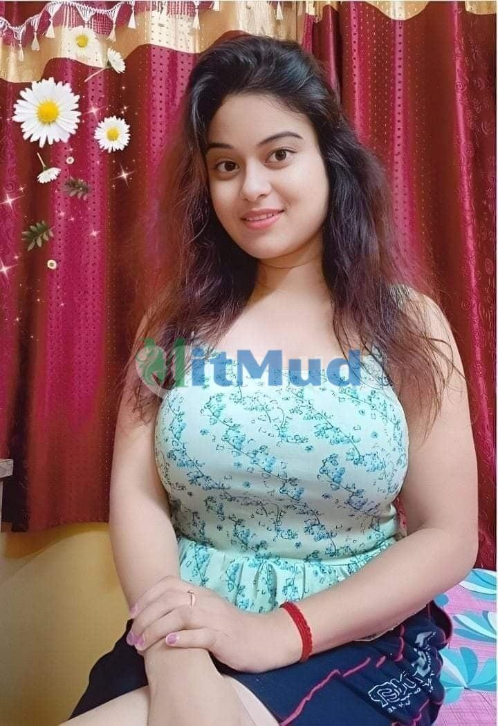 Saket independent call girls available all time 8800630516