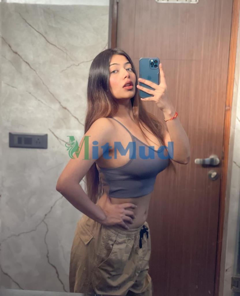 Call Girls In Lajpat Nagar 9953350570 Call Girls Service