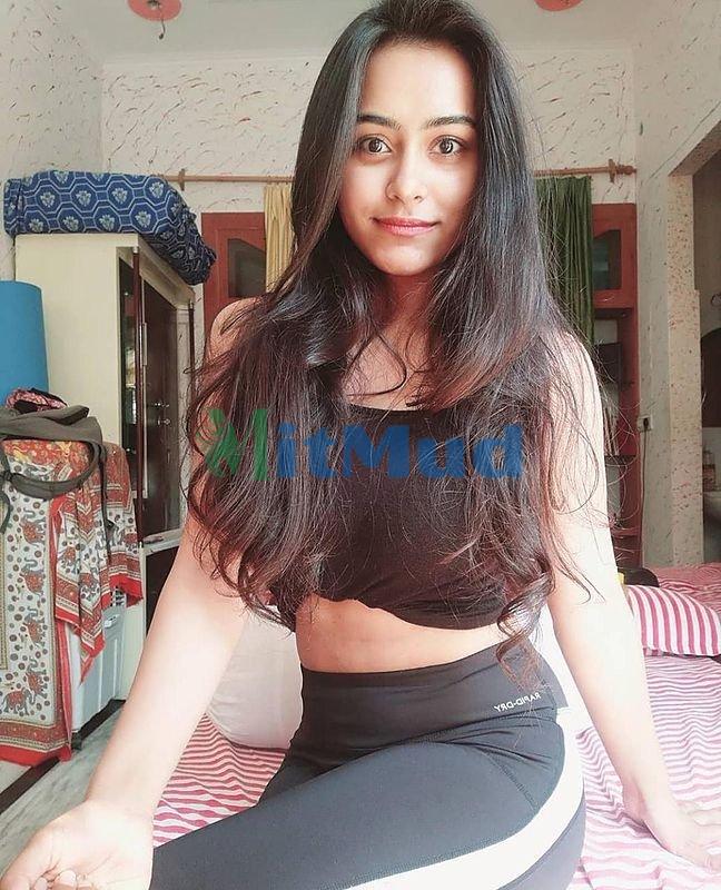 Low Cost Call Girls Paharganj Delhi 8800630516