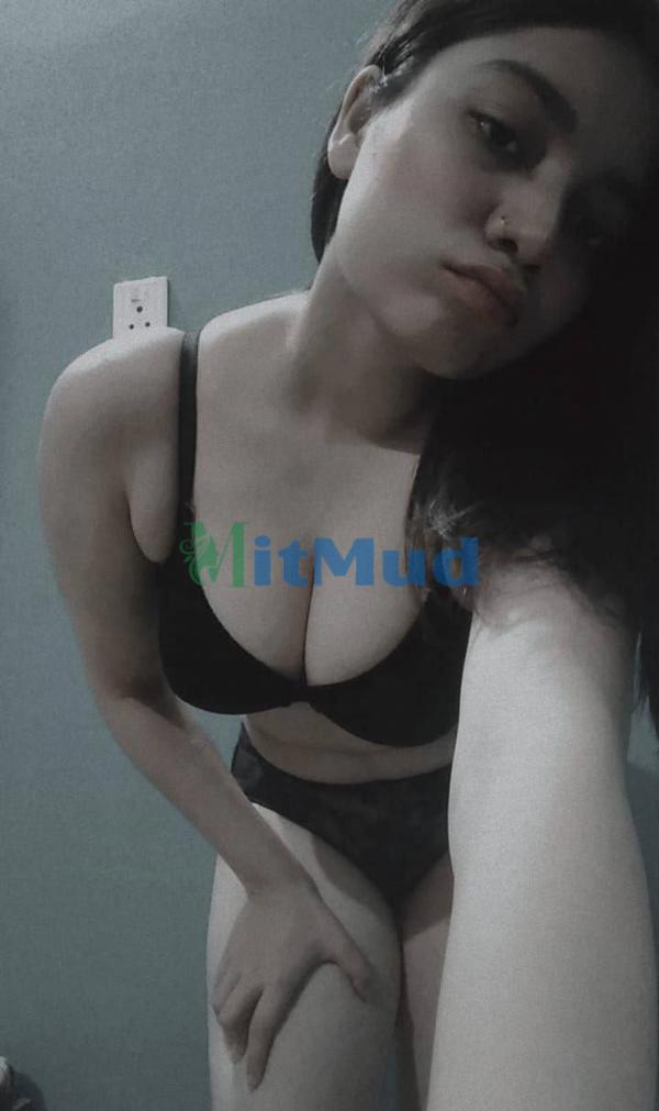 100% GENUINE GIRL LIVE OPEN  FULL VIDEO CALL NUDE 
