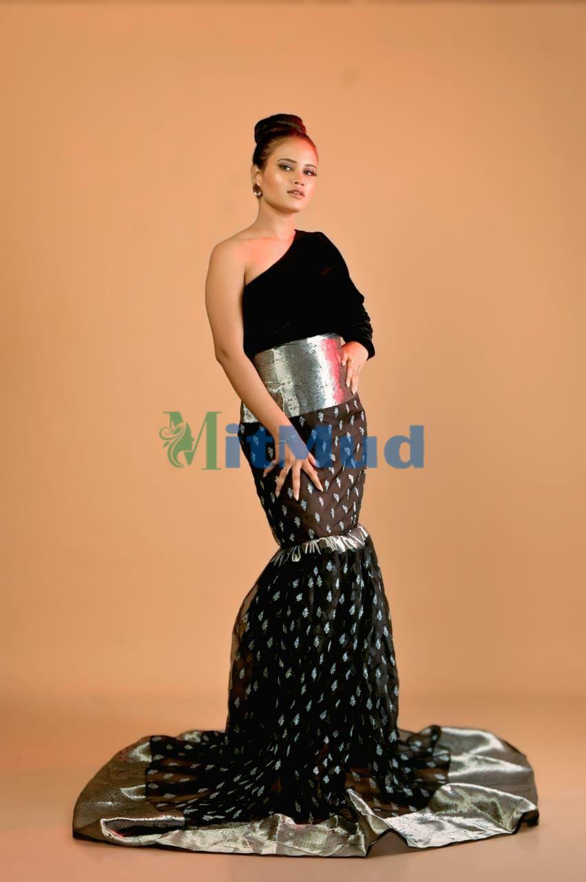CASH PAYMENT CALL GIRLS IN NOIDA DELHI NCR 