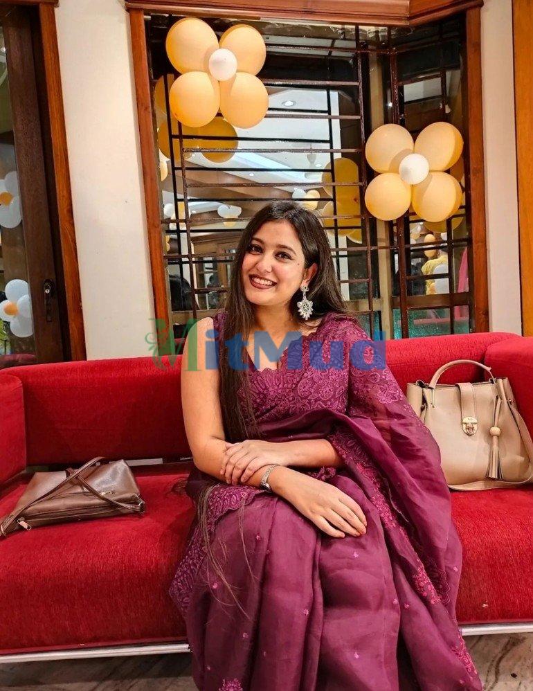 Hi profile college girl independent high quality  available 